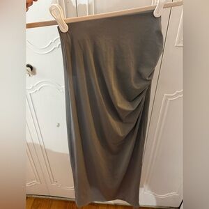 H&M   MIDI  Gray Skirt